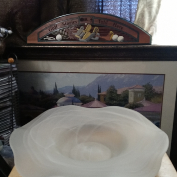 ๐ป๐๐HOMEGAARD HAND BLOWN๐ซ๐FREELY EXECUTED SCALLOPED DESIGN BOWL,CENTERPIECE. - Picture 6 of 16